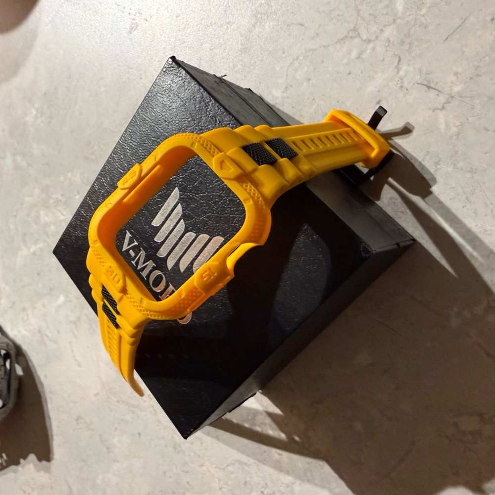 Yellow Watch Case
Apple Watch 45mm